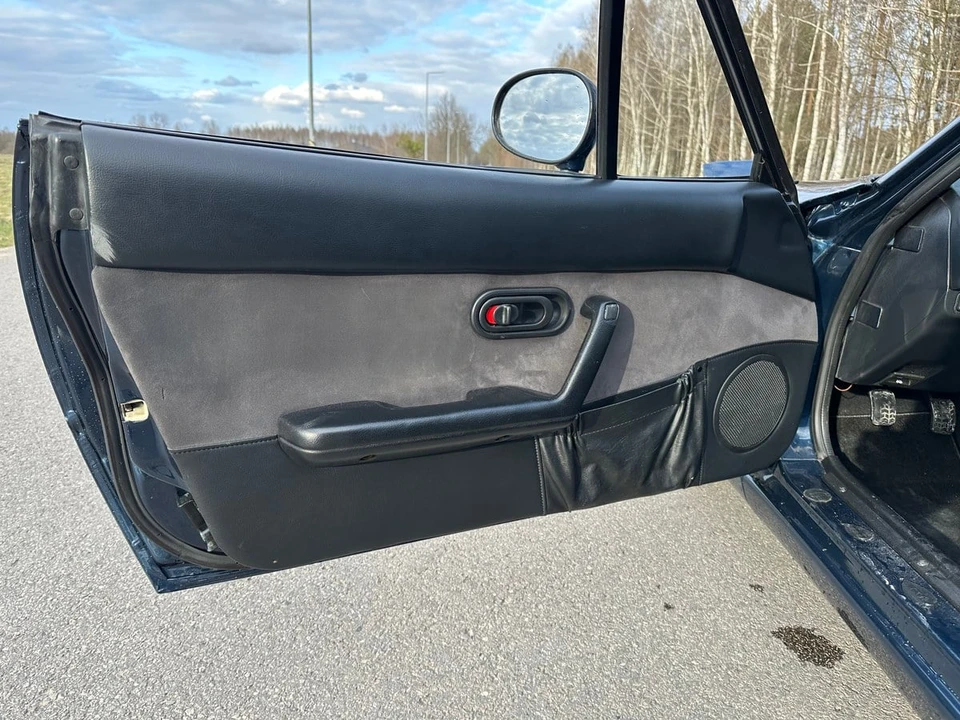 1997 Mazda NA MX-5 Miata - Image 22 of 31