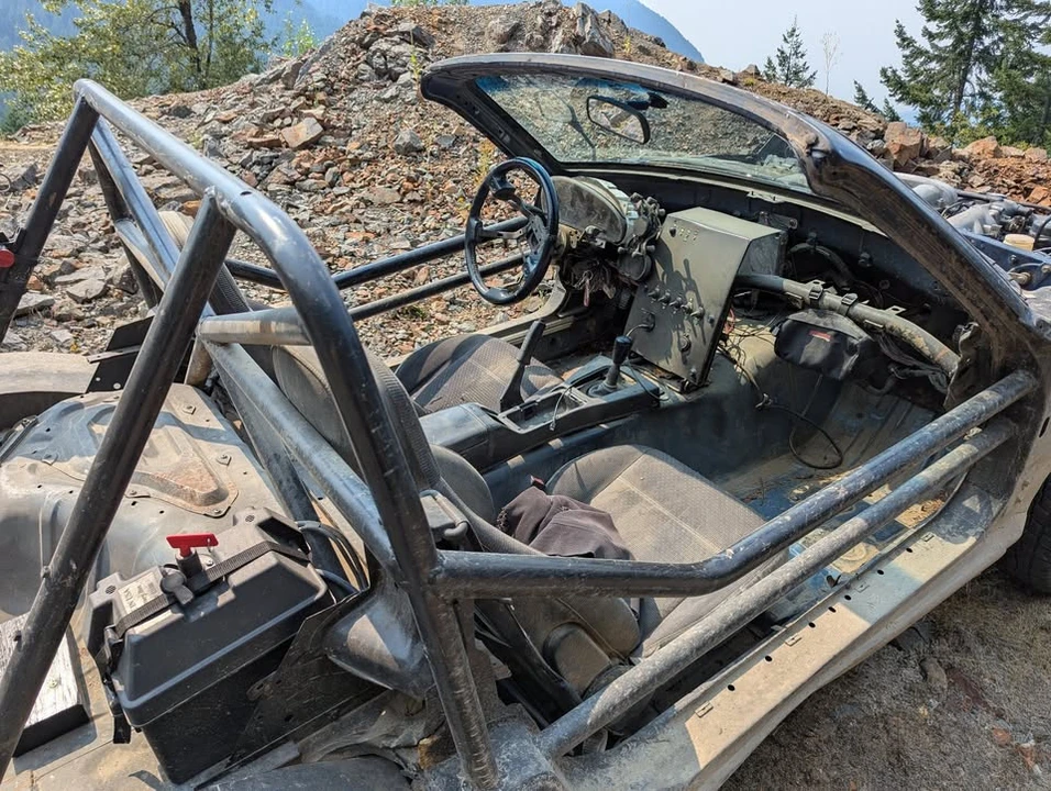 1997 Mazda NA MX-5 Miata - Image 8 of 16