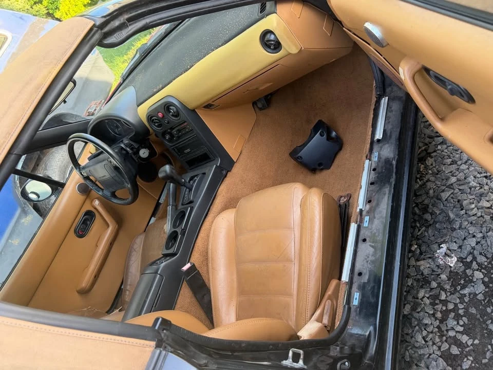 1997 Mazda NA MX-5 Miata - Image 6 of 15