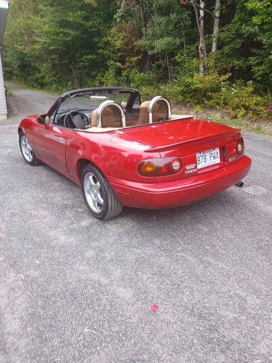 1997 Mazda NA MX-5 Miata - Image 7 of 11