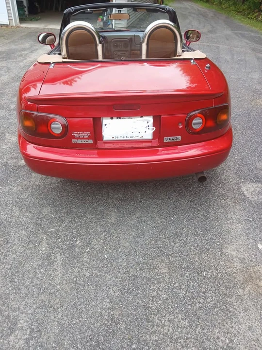 1997 Mazda NA MX-5 Miata - Image 6 of 11