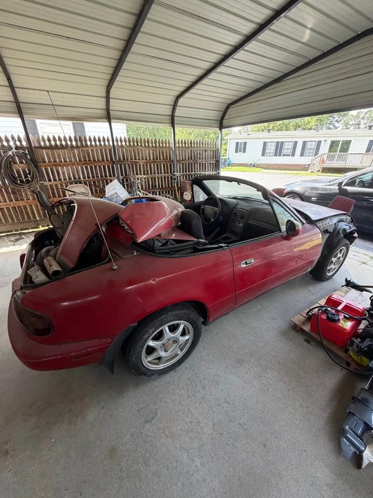 1997 Mazda NA MX-5 Miata - Image 2 of 9