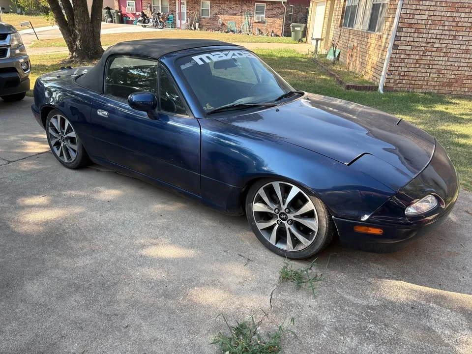 1997 Mazda NA MX-5 Miata - Image 2 of 9