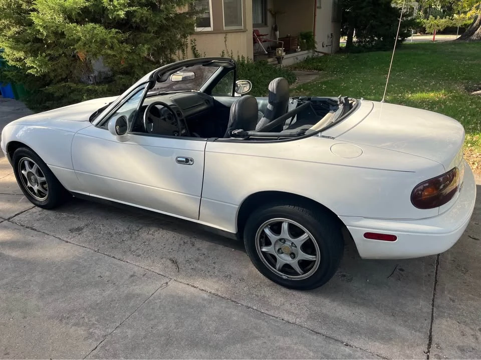 1997 Mazda NA MX-5 Miata - Image 3 of 10