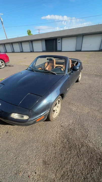 1997 Mazda NA MX-5 Miata - Image 6 of 7