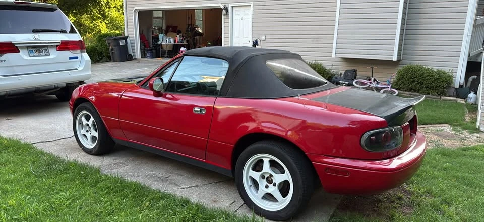 1997 Mazda NA MX-5 Miata - Image 10 of 15