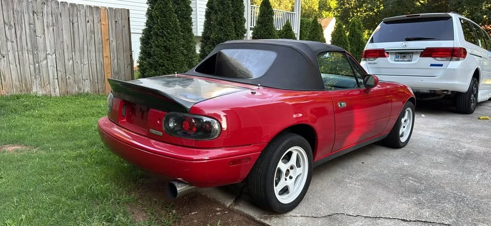 1997 Mazda NA MX-5 Miata - Image 11 of 15