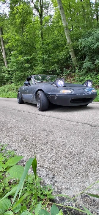 1997 Mazda NA MX-5 Miata - Image 2 of 10