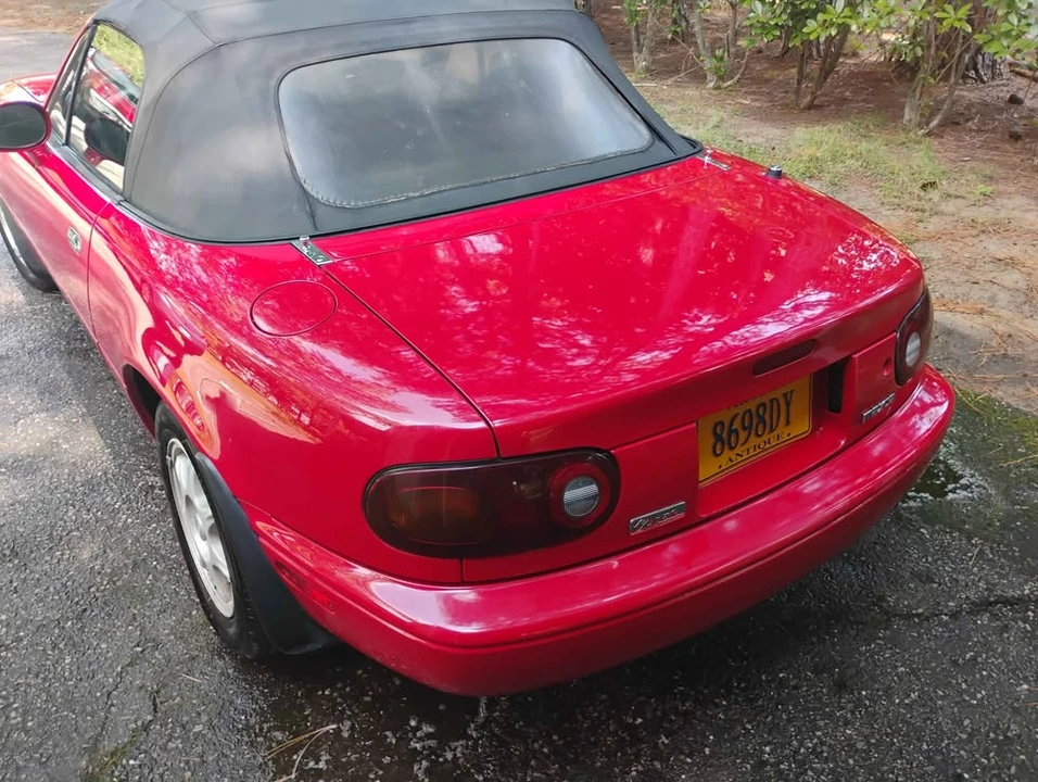 1997 Mazda NA MX-5 Miata - Image 4 of 8