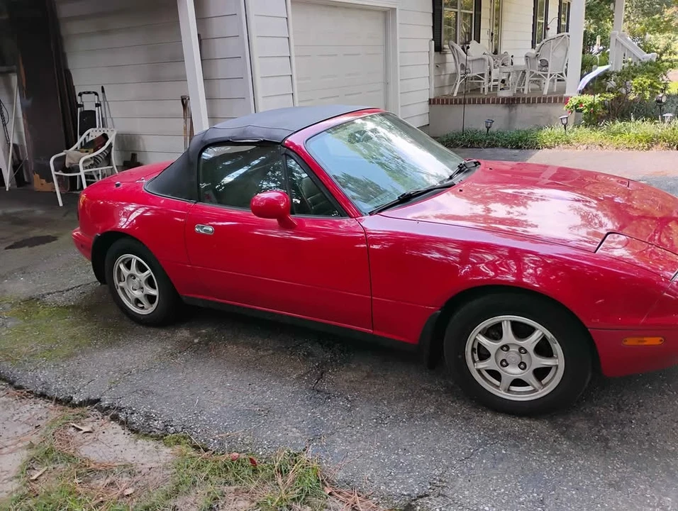 1997 Mazda NA MX-5 Miata - Image 7 of 8