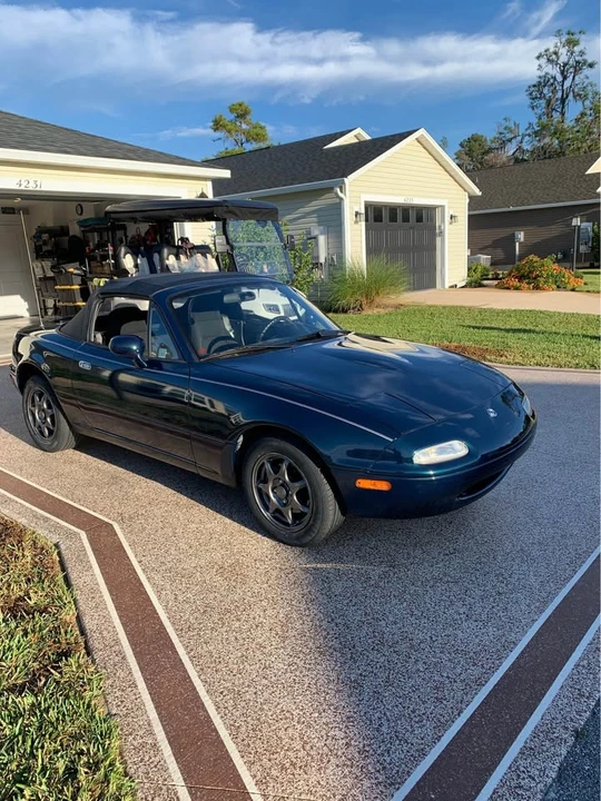 1997 Mazda NA MX-5 Miata - Image 4 of 9