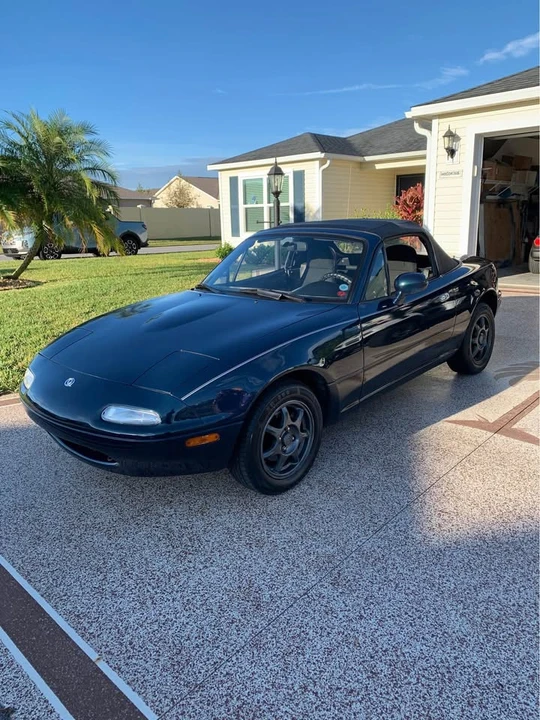 1997 Mazda NA MX-5 Miata - Image 3 of 9