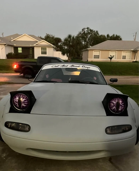 1997 Mazda NA MX-5 Miata - Image 2 of 4