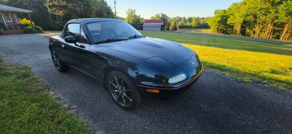 1997 Mazda NA MX-5 Miata - Image 7 of 10