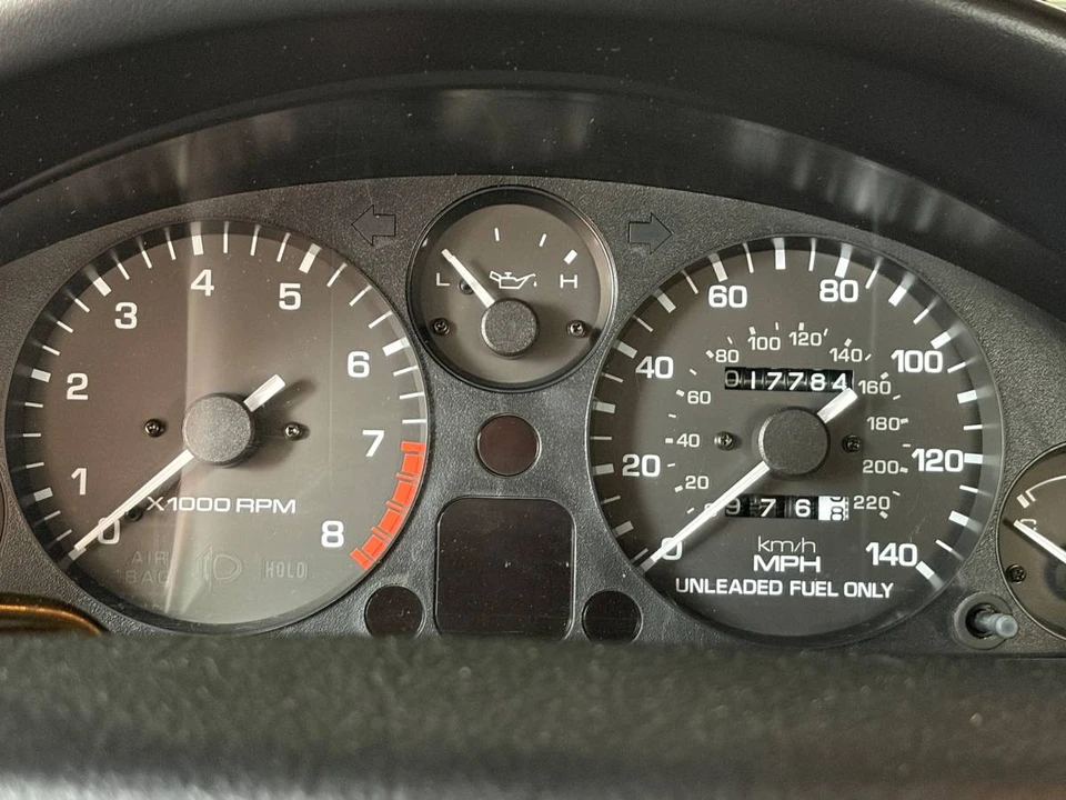 1997 Mazda NA MX-5 Miata - Image 6 of 12