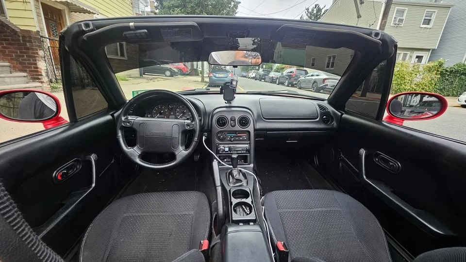 1997 Mazda NA MX-5 Miata - Image 3 of 15