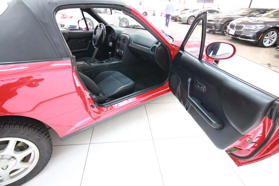1997 Mazda NA MX-5 Miata - Image 20 of 31