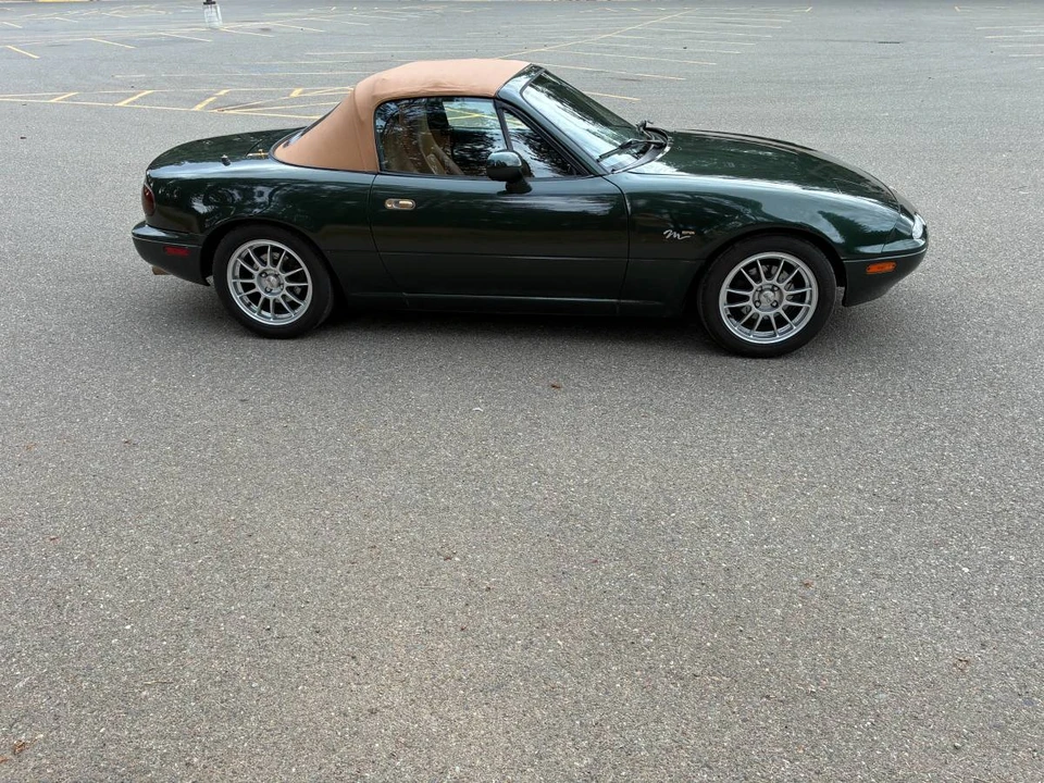 1997 Mazda NA MX-5 Miata - Image 6 of 21