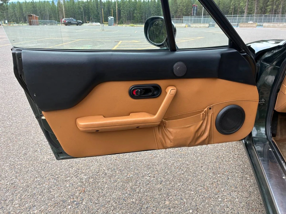 1997 Mazda NA MX-5 Miata - Image 15 of 21