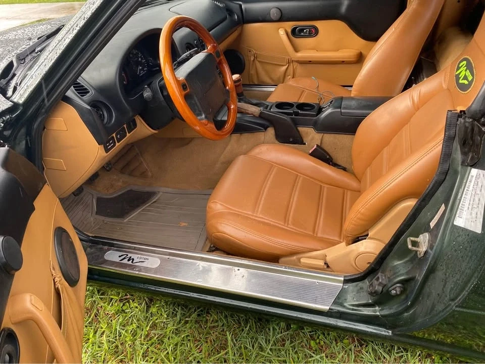 1997 Mazda NA MX-5 Miata - Image 8 of 10