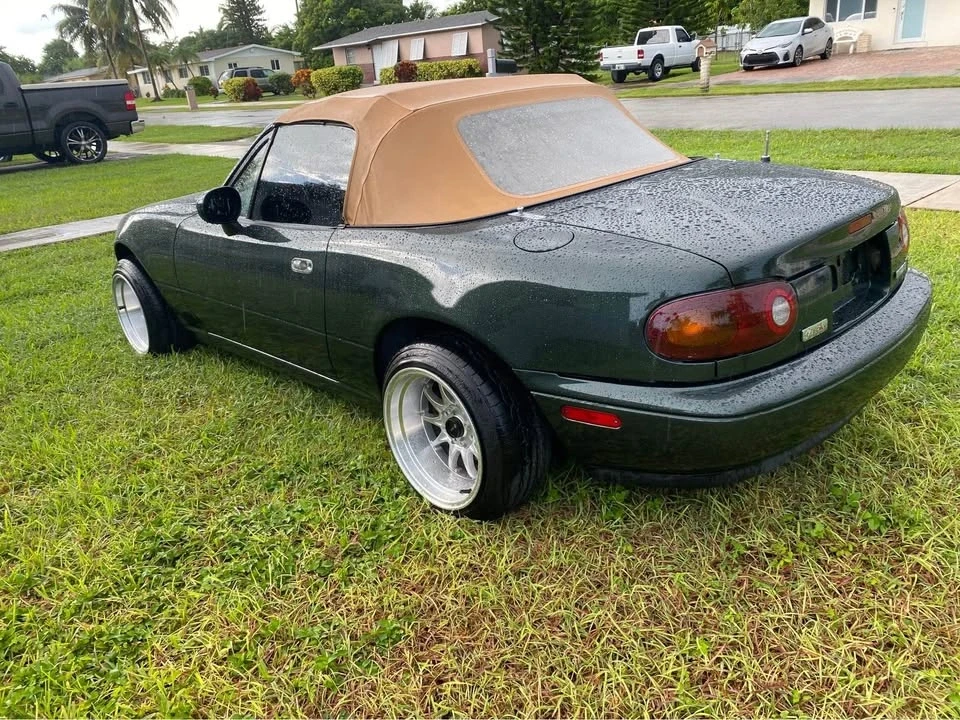 1997 Mazda NA MX-5 Miata - Image 4 of 10