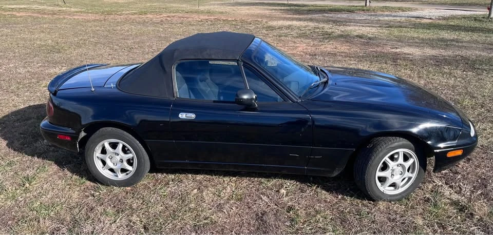 1997 Mazda NA MX-5 Miata - Image 9 of 10
