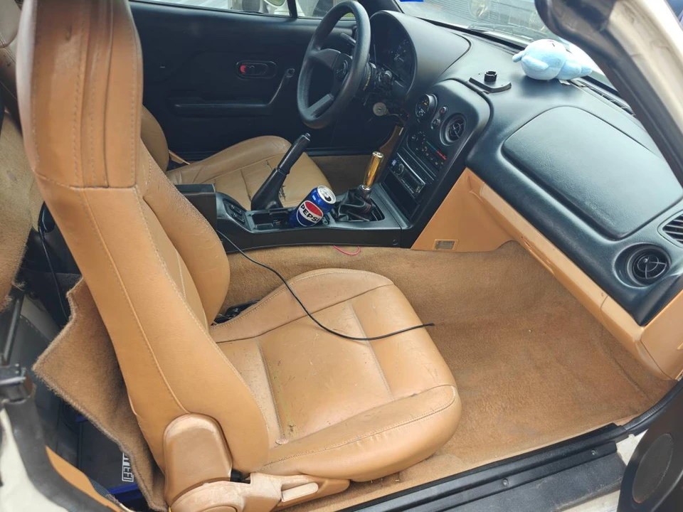 1997 Mazda NA MX-5 Miata - Image 5 of 9