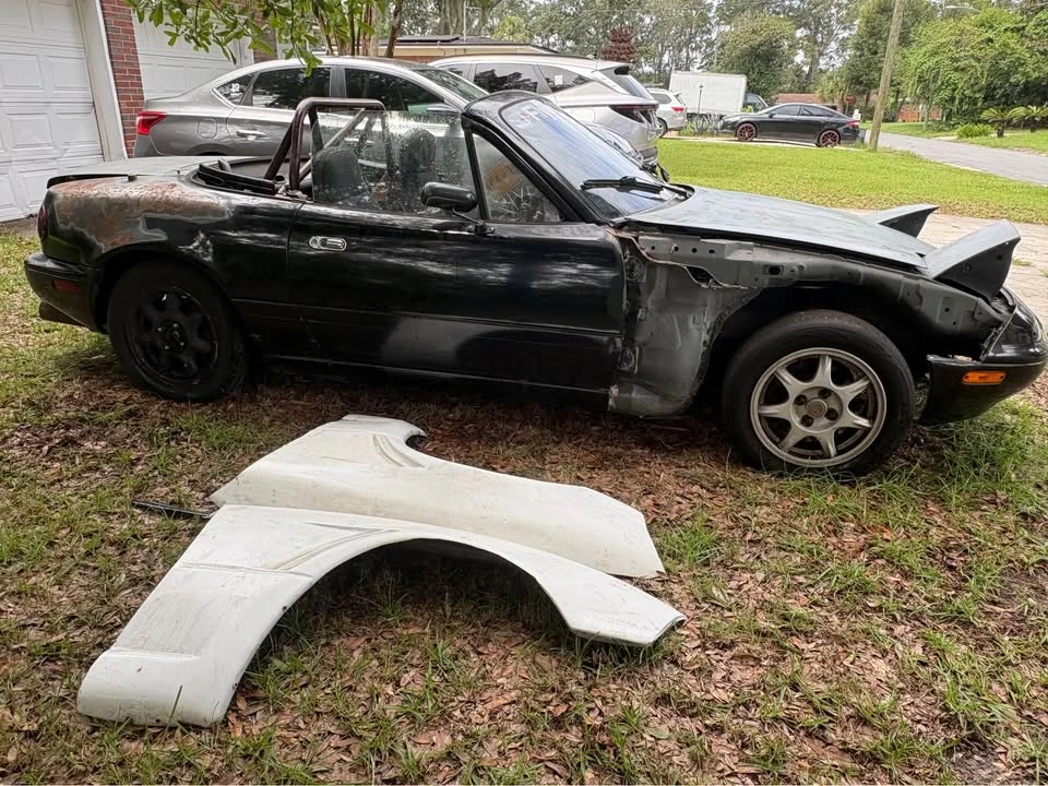 1997 Mazda NA MX-5 Miata - Image 3 of 11