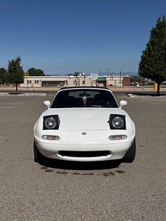 1997 Mazda NA MX-5 Miata - Image 2 of 15