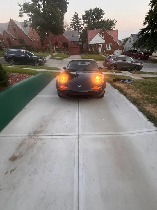 1997 Mazda NA MX-5 Miata - Image 21 of 24
