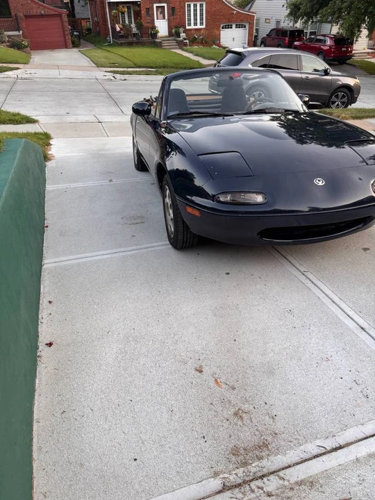 1997 Mazda NA MX-5 Miata - Image 3 of 24