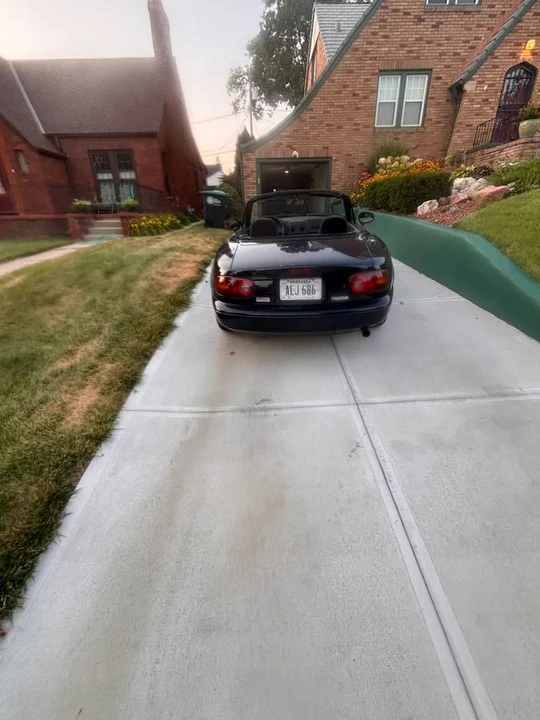 1997 Mazda NA MX-5 Miata - Image 5 of 24