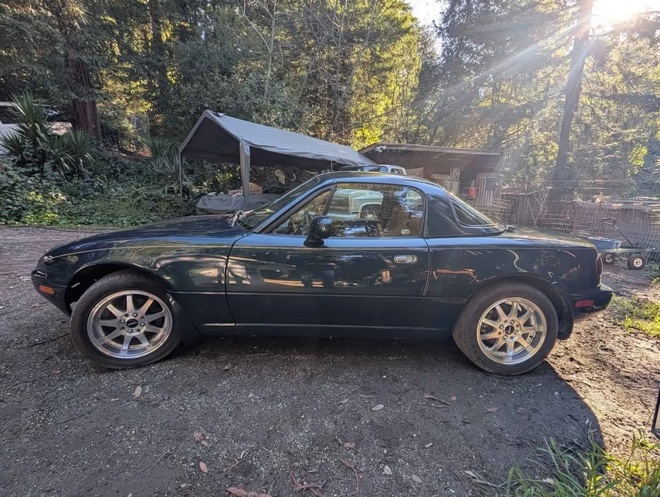 1997 Mazda NA MX-5 Miata - Image 3 of 10