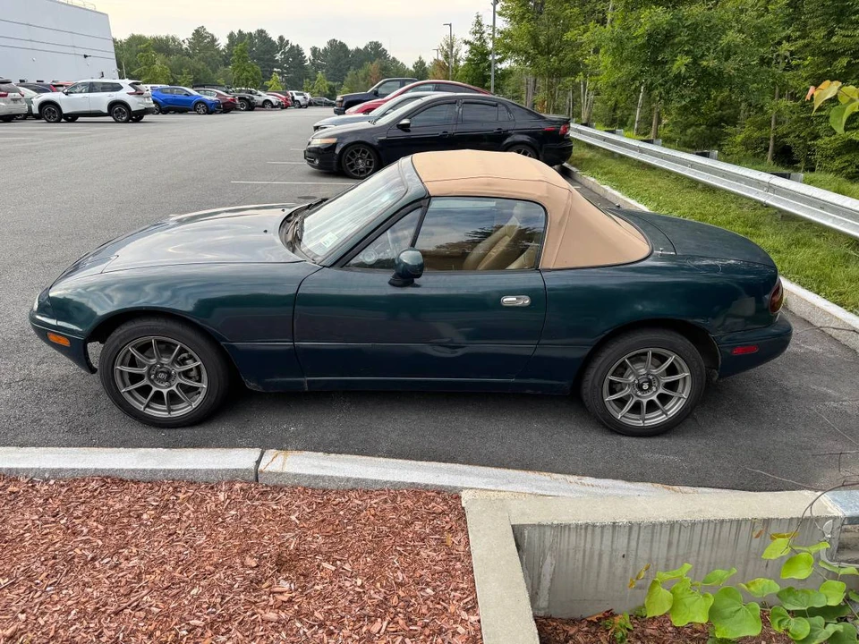 1997 Mazda NA MX-5 Miata - Image 2 of 14
