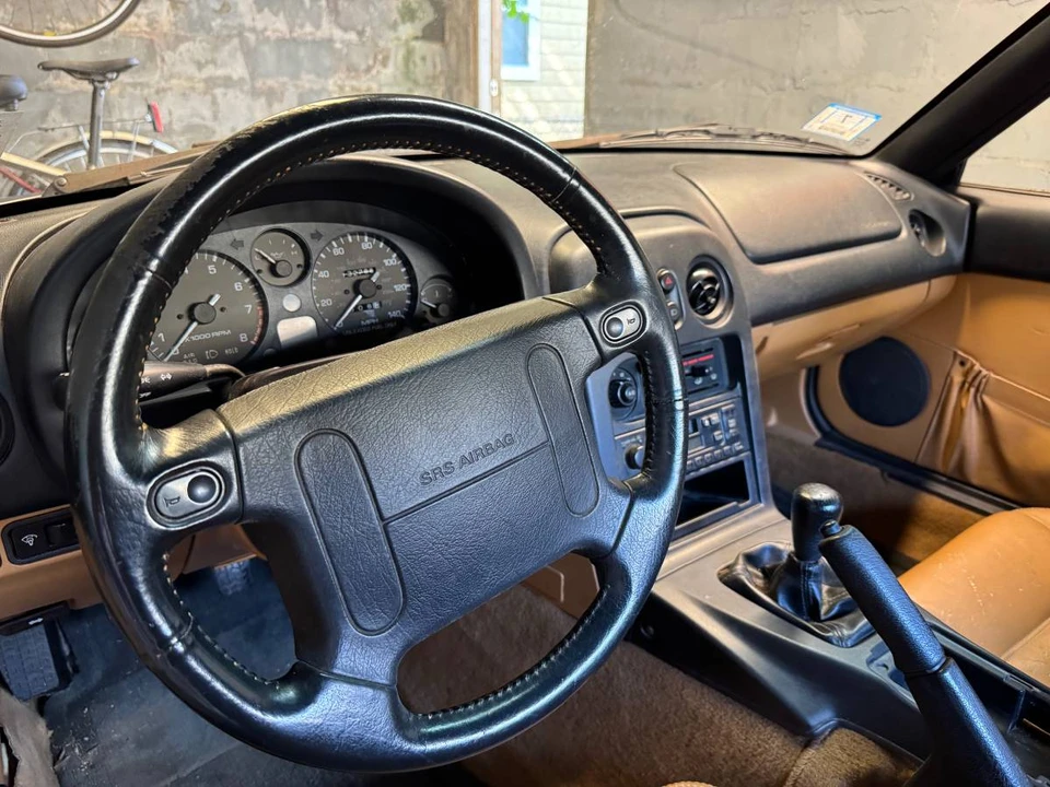 1997 Mazda NA MX-5 Miata - Image 9 of 14