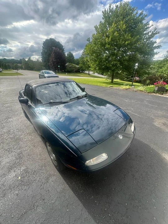 1997 Mazda NA MX-5 Miata - Image 4 of 10