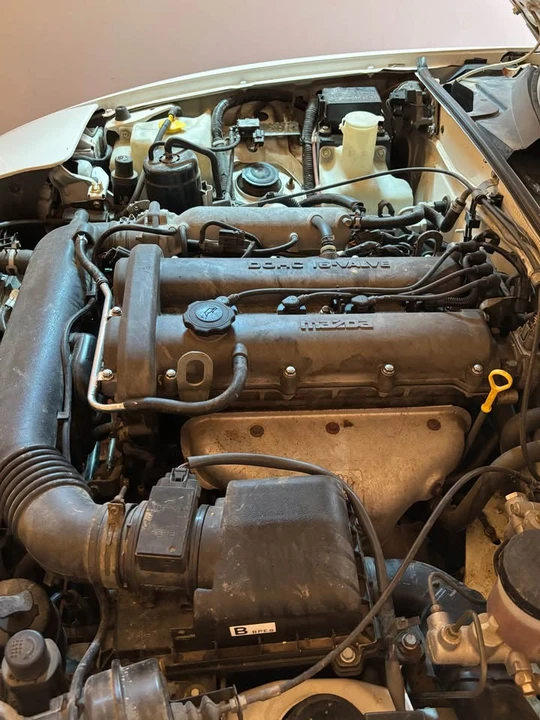 1997 Mazda NA MX-5 Miata - Image 7 of 9