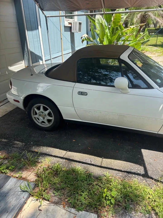 1997 Mazda NA MX-5 Miata - Image 3 of 6