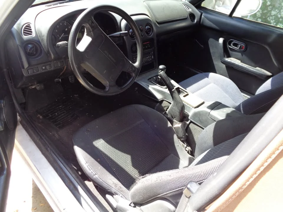 1997 Mazda NA MX-5 Miata - Image 14 of 18