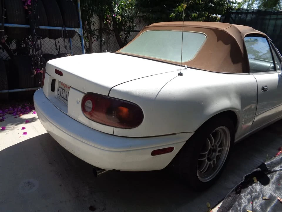 1997 Mazda NA MX-5 Miata - Image 9 of 18