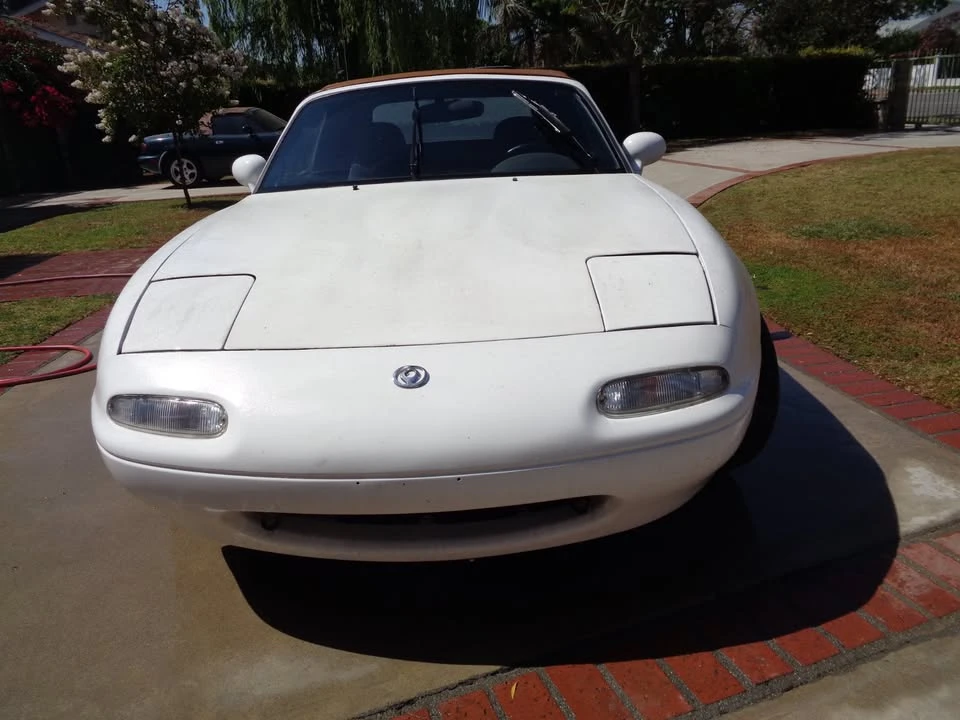 1997 Mazda NA MX-5 Miata - Image 2 of 18