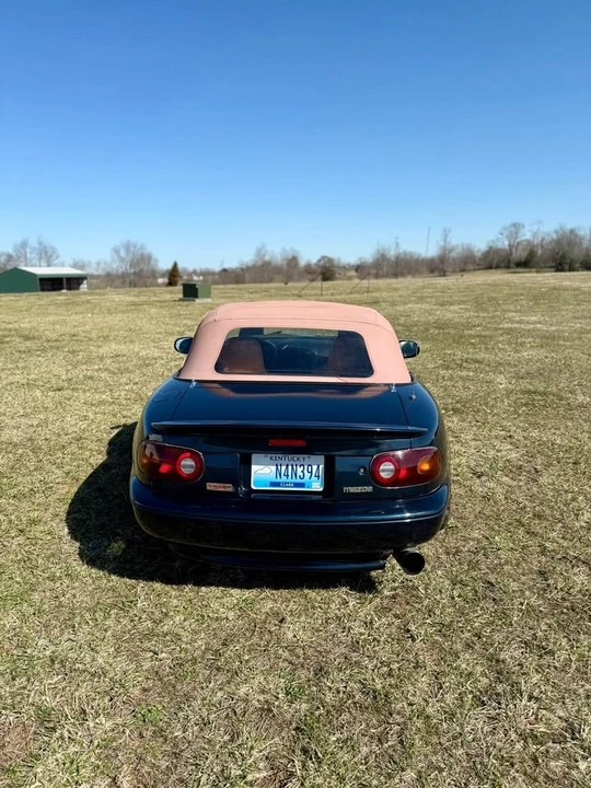 1997 Mazda NA MX-5 Miata - Image 5 of 7