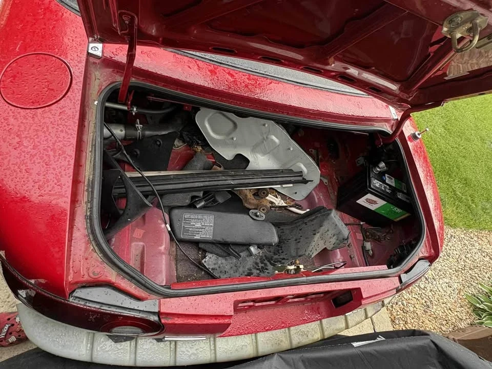 1997 Mazda NA MX-5 Miata - Image 8 of 10