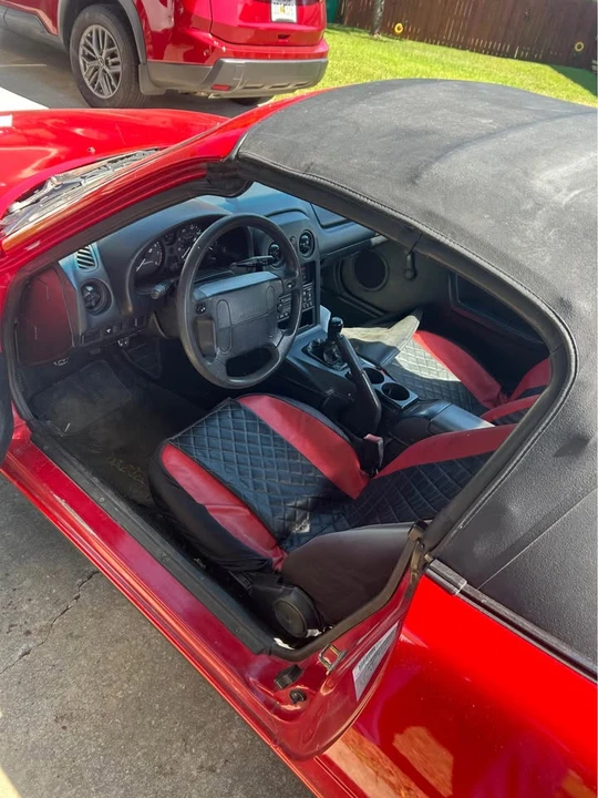 1997 Mazda NA MX-5 Miata - Image 6 of 7