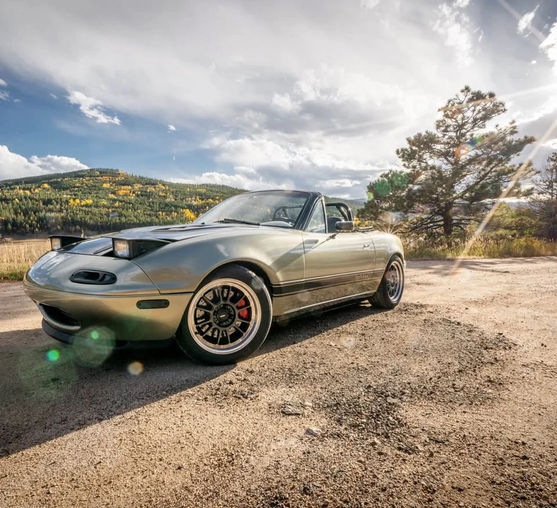 1997 Mazda NA MX-5 Miata - Image 2 of 10
