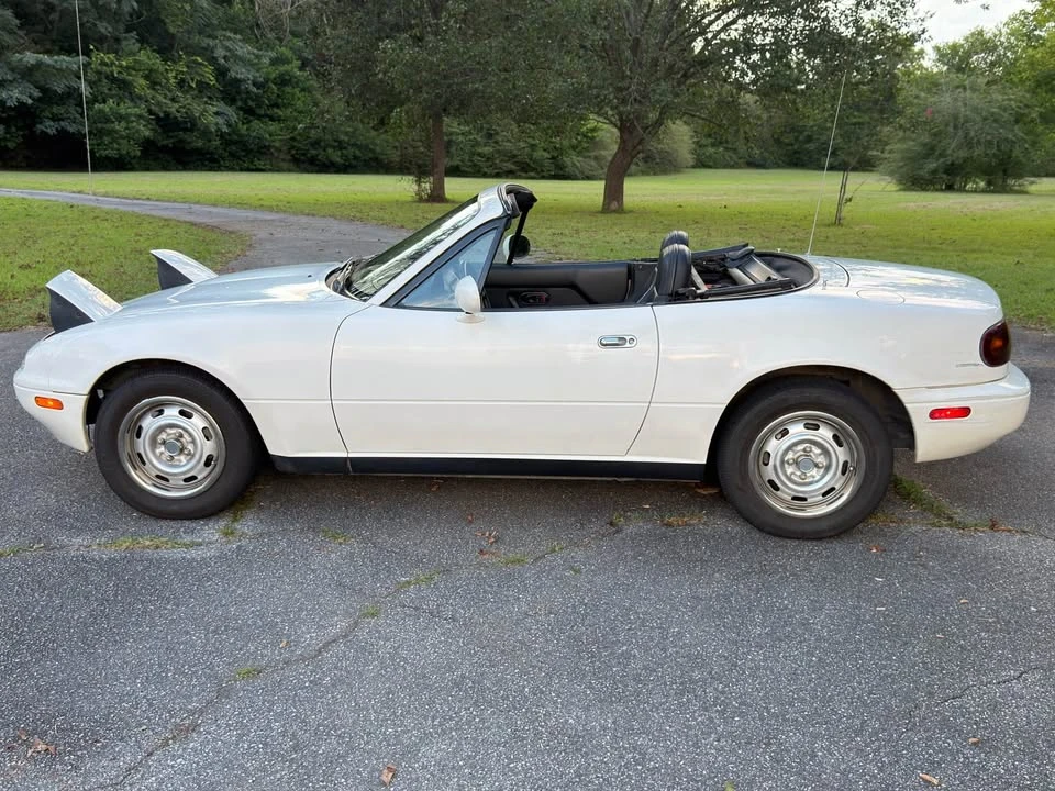 1997 Mazda NA MX-5 Miata - Image 6 of 20