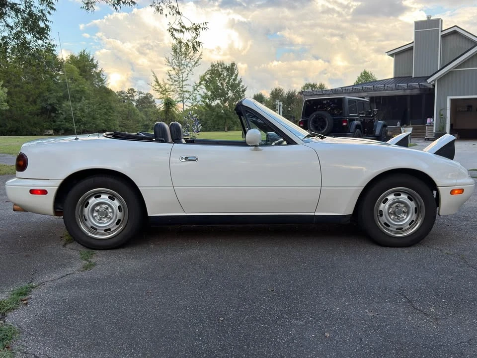 1997 Mazda NA MX-5 Miata - Image 4 of 20