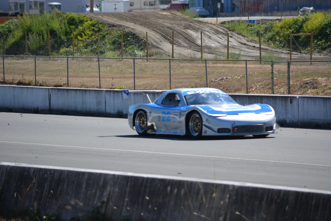 1997 Mazda RX-7 FD - Image 7 of 25