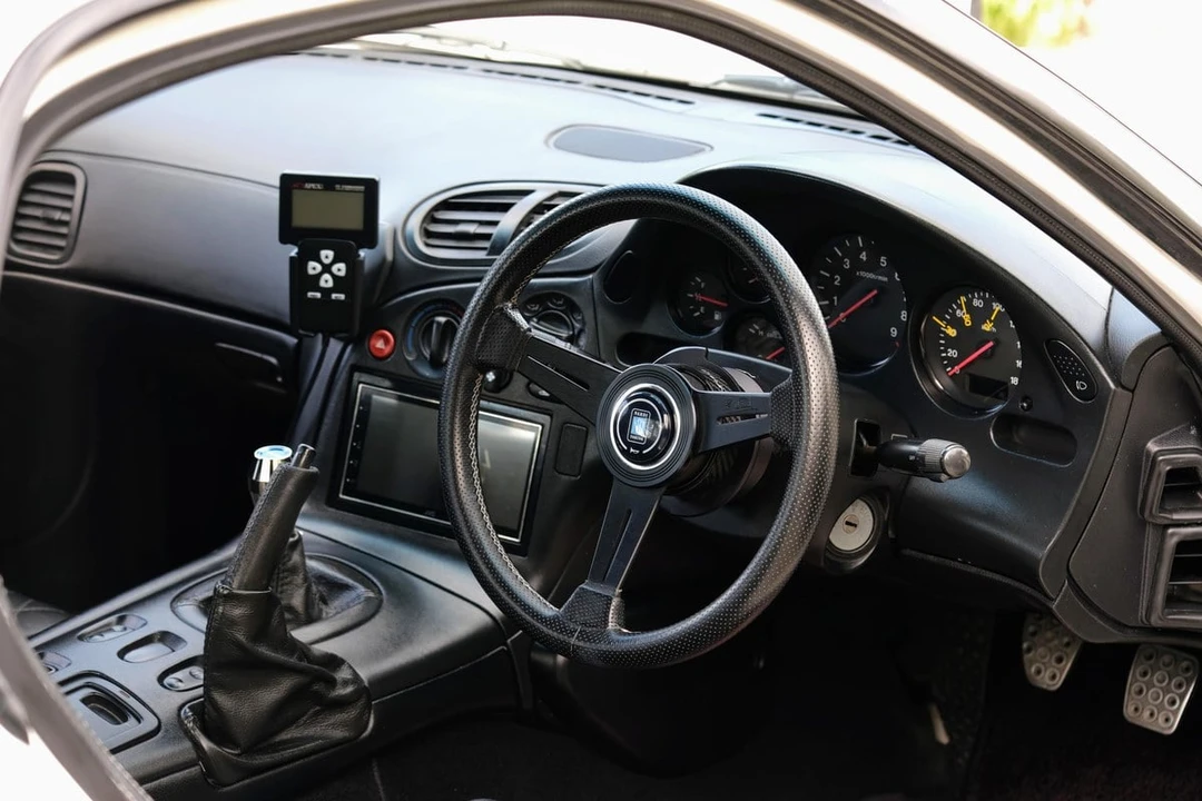 1997 Mazda RX-7 FD - Image 9 of 30