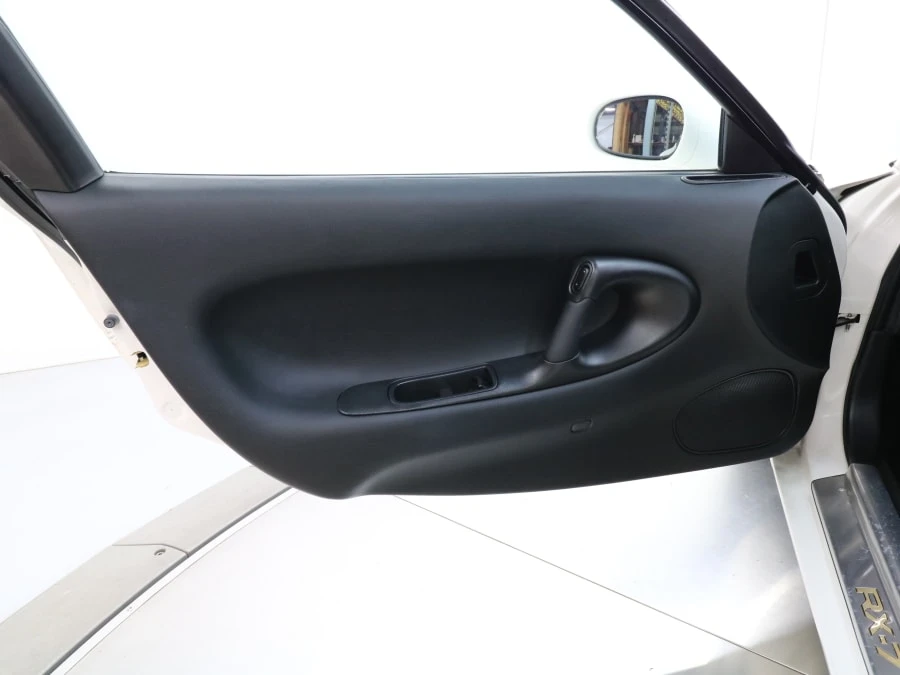 1997 Mazda RX-7 FD - Image 13 of 30